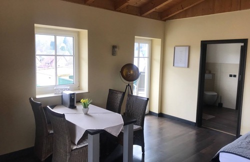 Wehrden Apartment | Cozy Apartment for 4 with Ocean View in Beverungen