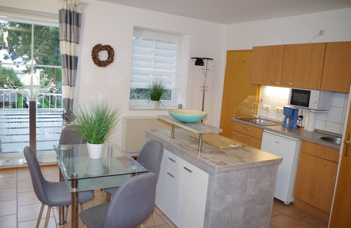 Gollwitz Apartment | Cozy Oceanfront Apartment for 4 on Insel Poel