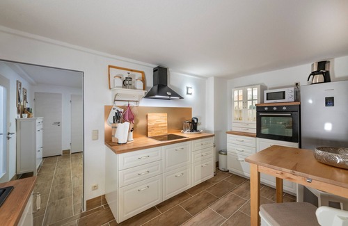 Mechernich Apartment | Cozy Accommodation for 5 Guests in Mechernich