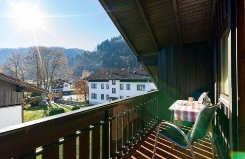 Oberaudorf Apartment | Cozy Apartment for 4 Guests with Pool in Oberaudorf