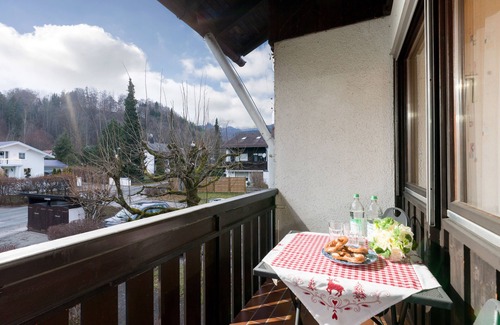 Oberaudorf Apartment | Cozy Apartment for 4 Guests with Pool in Oberaudorf