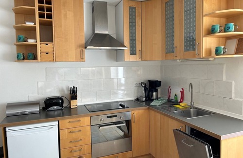 Winnemark Apartment | Comfortable Apartment for 5 in Sundsacker with Kitchen