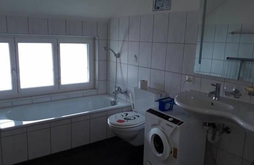 Sins Apartment | Ferienwohnung/app. für 11 Gäste mit 120m² in Sins