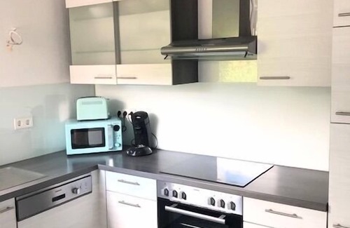 Talheim Apartment | Cozy Ocean View Apartment for Two in Talheim