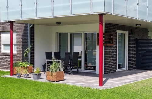 Walchum Apartment | Cozy Apartment for Two with Ocean View in Walchum