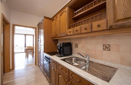 Bregi Apartment | Cozy Apartment for 2 Guests with Spa & Kitchen in Bregi