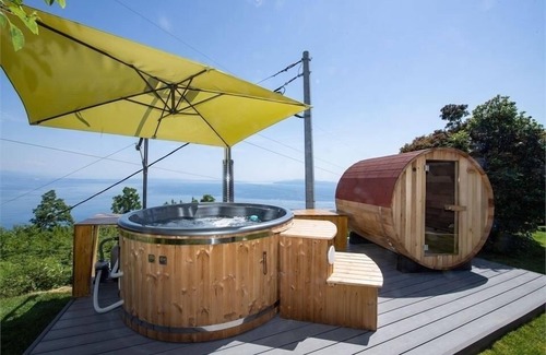 Bregi Apartment | Cozy Apartment for 2 Guests with Spa & Kitchen in Bregi
