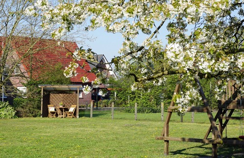 Spelle Apartment | Cozy Apartment for 3 in Spelle with Family-Friendly Amenities