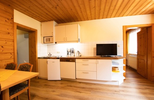 Itter Apartment | Cozy Apartment for 3 Guests in Itter with Kitchen Amenities