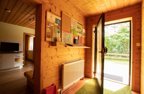 Itter Apartment | Cozy Apartment for 3 Guests in Itter with Kitchen Amenities