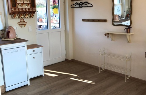 Groemitz Apartment | Cozy 50m² Apartment for 4 Guests in Grömitz with Pool