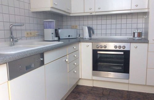 Seesen Apartment | Guest Rated: Top Apartment for 4 in Seesen with Kitchen