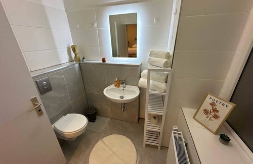 Gera Apartment | Cozy Apartment for 4 with Kitchen & Pet-Friendly Amenities