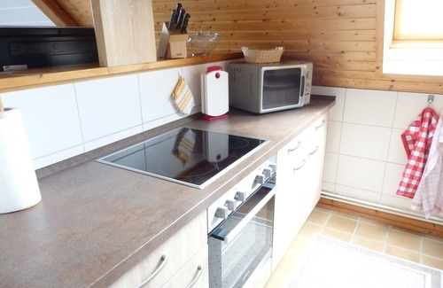 Großwaabs Apartment | Cozy Apartment for 4 Guests with Kitchen in Waabs