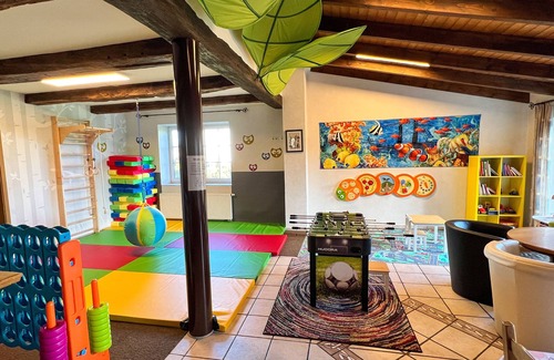Rieste Apartment | Family-Friendly Apartment for 5 Guests in Rieste