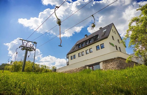 Brilon Apartment | Comfortable Apartment for 6 Guests in Brilon with Spa Access