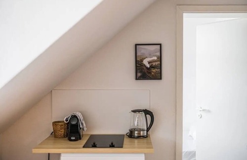 Suedvorstadt Apartment | Comfortable 6-Person Apartment with Kitchen in Leipzig