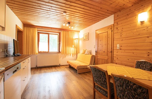 Itter Apartment | Comfortable Apartment for 6 Guests in Itter with Kitchen