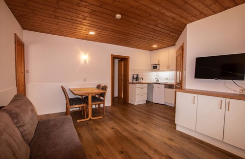 Itter Apartment | Comfortable Apartment for 6 Guests in Itter with Kitchen