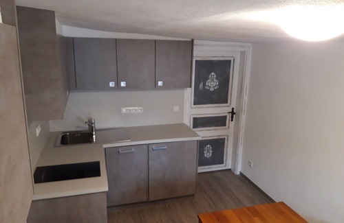 Kohren-Sahlis Apartment | Family-Friendly 77m² Apartment for 4 in Frohburg