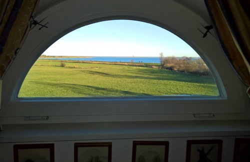 Maasholm Apartment | Cozy Maasholm Apartment with Ocean View for 4 Guests