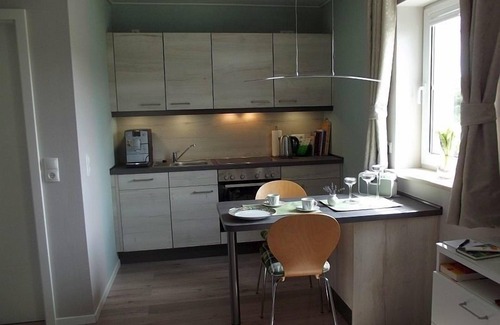Neuberend Apartment | Perfect Retreat for 2 with Kitchen in Neuberend