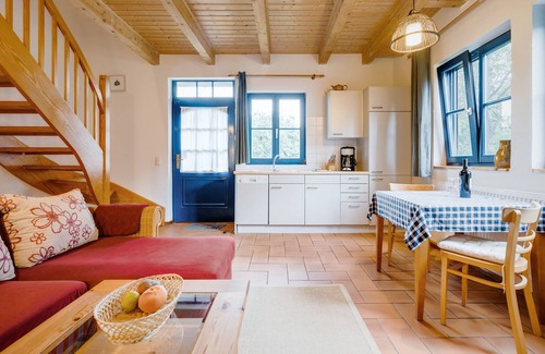 Warthe Apartment | Cozy 43m² Apartment for 4 with Oceanfront Views in Rankwitz