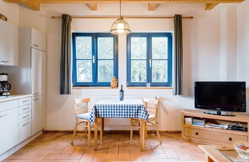 Warthe Apartment | Cozy 43m² Apartment for 4 with Oceanfront Views in Rankwitz