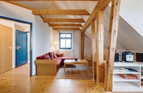 Warthe Apartment | Spacious Family Apartment for 6 with Ocean Views in Rankwitz