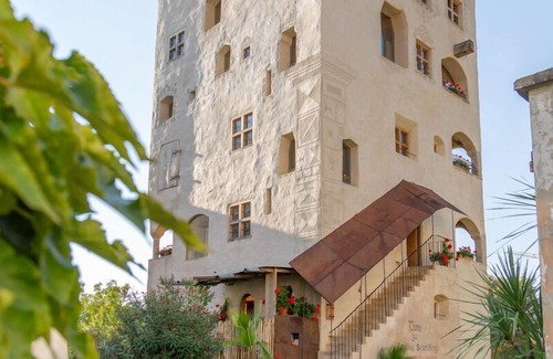 Trostberg Apartment | Spacious Appartment for 5 Guests with Ocean View in Trostberg