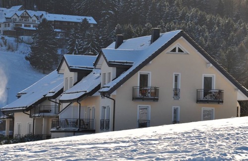 Ortsmitte Apartment | Cozy Getaway for 6 Guests with Ocean View in Willingen