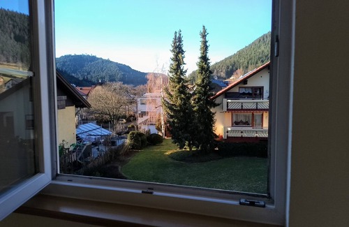 Mitteltal Apartment | Perfect Getaway: Cozy Apartment for 4 in Baiersbronn
