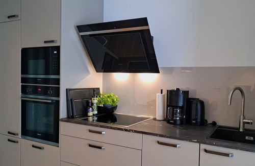 Eckernfoerde Apartment | Cozy Apartment for 5 Guests in Eckernförde with Great Amenities