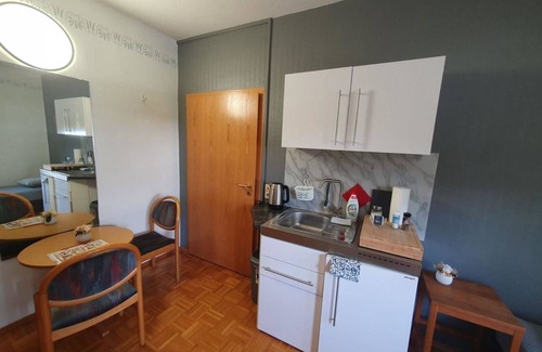 Zwingenberg Apartment | Cozy Apartment for Two Guests in Beautiful Zwingenberg