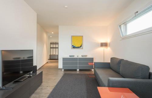 Langenargen Apartment | Discover Ferienwohnung Arguna: 4-Star Stay with Family Amenities