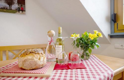 Bad Bellingen Apartment | Child-Friendly Retreat at Ferienwohnung Atelier - Rated 9.3