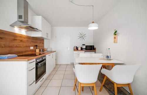 Waggershausen Apartment | Tranquil Ferienwohnung Atemholen by Bodensee - Rated 9.3