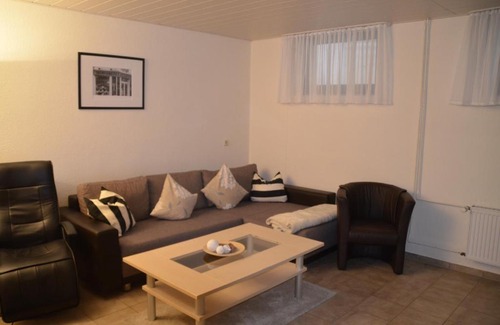 Mitte Apartment | Pet and Child-Friendly Ferienwohnung Auf dem Quellberg