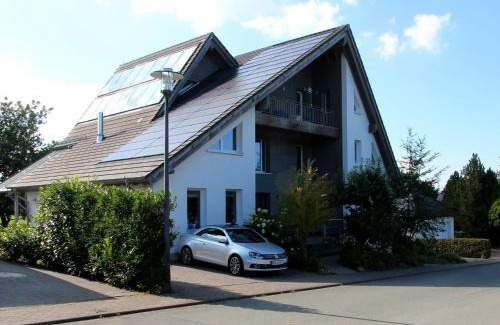 Brilon Apartment | Top-Rated Family Retreat at Ferienwohnung Auf dem schönen Felde