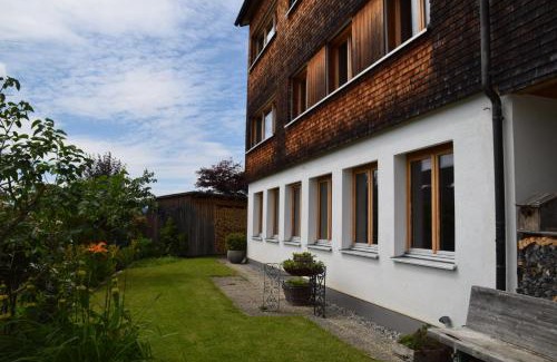 Langenegg Apartment | Sunny Getaway: Family-Friendly Retreat with Top Reviews