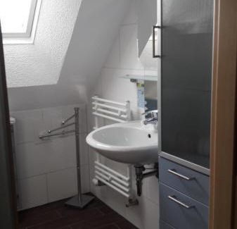 Weischlitz Apartment | Explore Ferienwohnung Bänsch: Family-Friendly Retreat