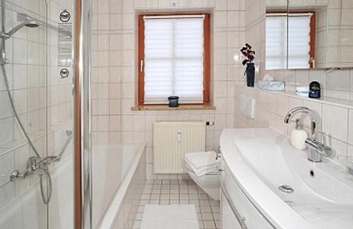 Groissenbach Apartment | Oceanfront Haven at Ferienwohnung Bär - Rated 9/10!