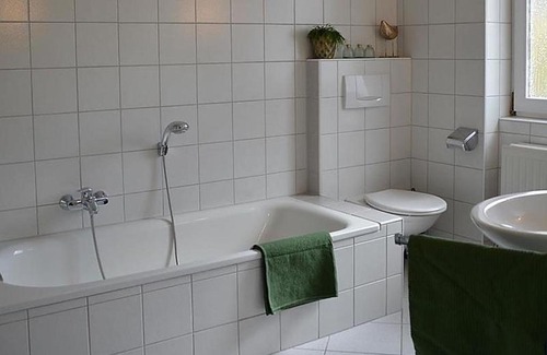 Lauf Apartment | Unforgettable Stay at Ferienwohnung Bäuerle - Rated 10/10
