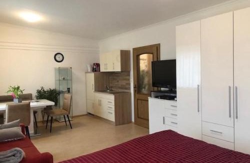 Nohagen Apartment | Pet-Friendly Retreat at Ferienwohnung Böhmer - Rated 9/10