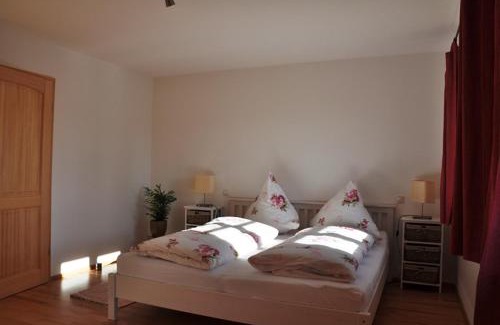 Prien am Chiemsee Apartment | Discover Ferienwohnung Bauer: Family-Friendly Retreat