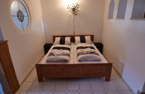 Bad Griesbach im Rottal Apartment | Pet-Friendly Ferienwohnung Baier with Family Amenities