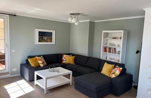 Hamelin Apartment | Child-Friendly Ferienwohnung Baustraße with 9.4/10 Rating