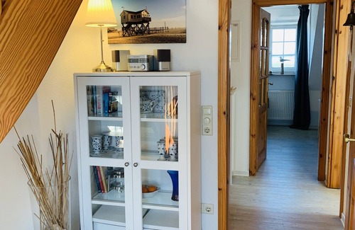 Eiderstedt Apartment | Cozy Ferienwohnung Beisel in Garding for 3 Guests