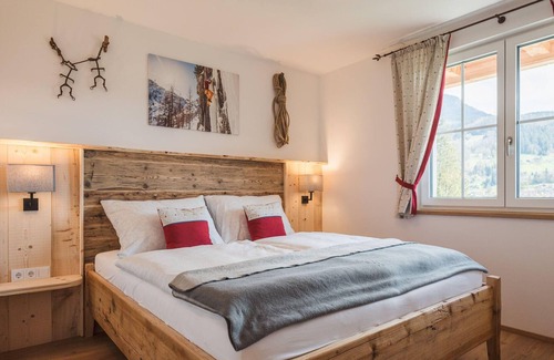 Bad Goisern Apartment | Experience Comfort at Ferienwohnung Bergfex - Villa Salzweg