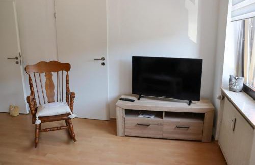Saarburg Apartment | Family-Friendly Ferienwohnung Berggarten with High Ratings